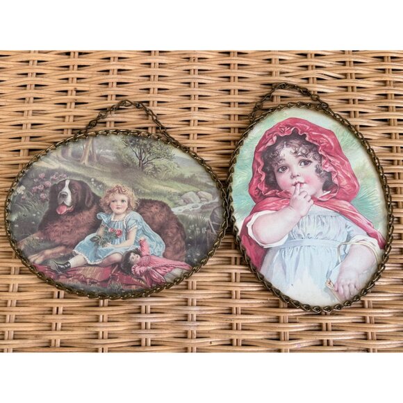 Vintage 80's Pair Victorian Girls, St Bernard Dog Brass Chain Frame Wall Decor - Picture 2 of 13